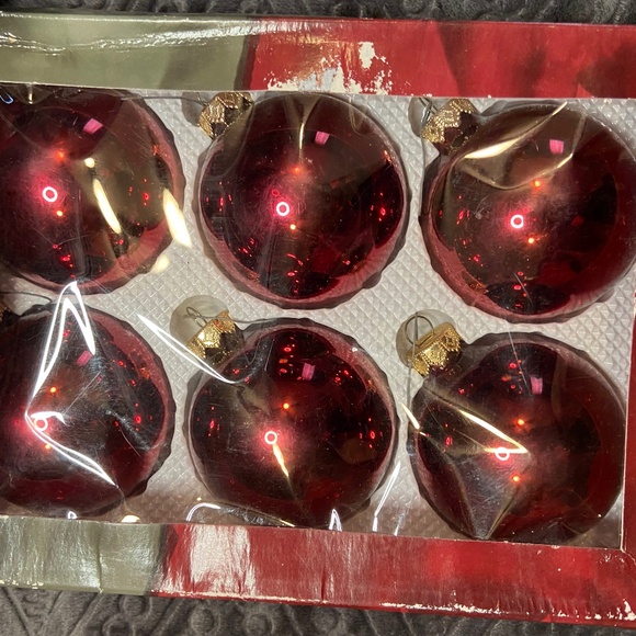 Krebs Ornaments - Picture 1 of 2